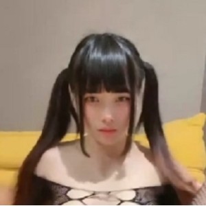 推特优质双马尾渔网装自嗨实录1部1.03G颜值超顶